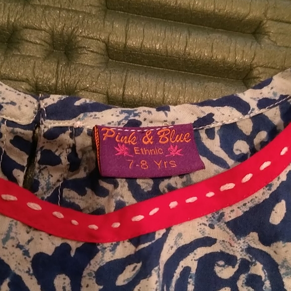 Two Indian Kurtis for girls in size 5-8 years - Picture 5 of 9